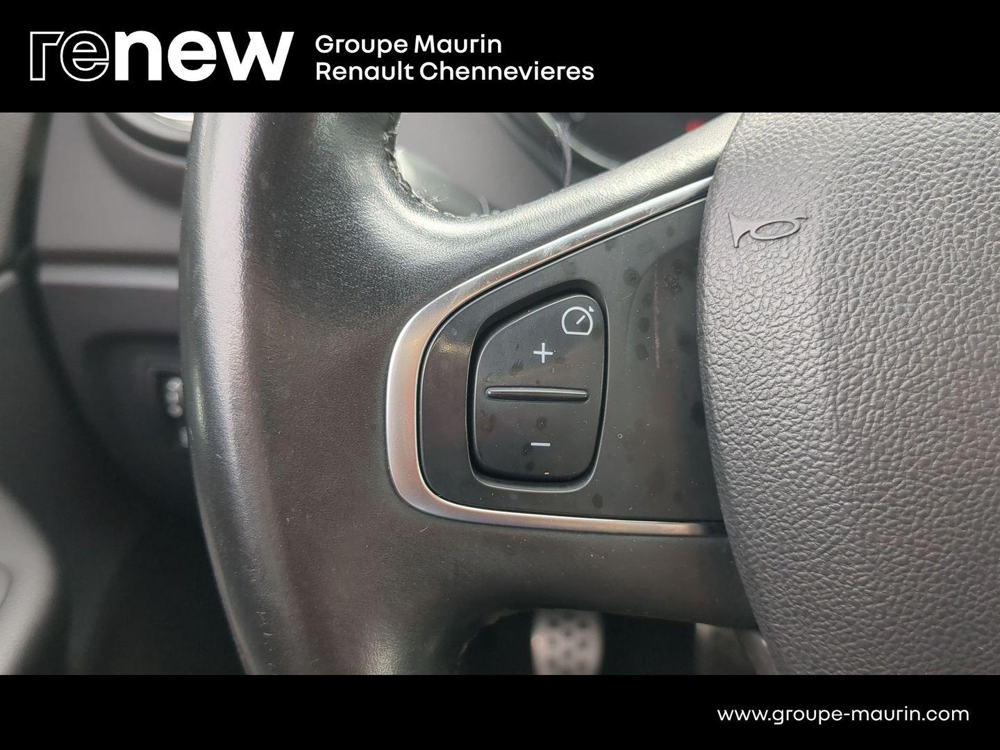 RENAULT Captur 0.9 TCe 90ch energy Intens Euro6c - Photo 17