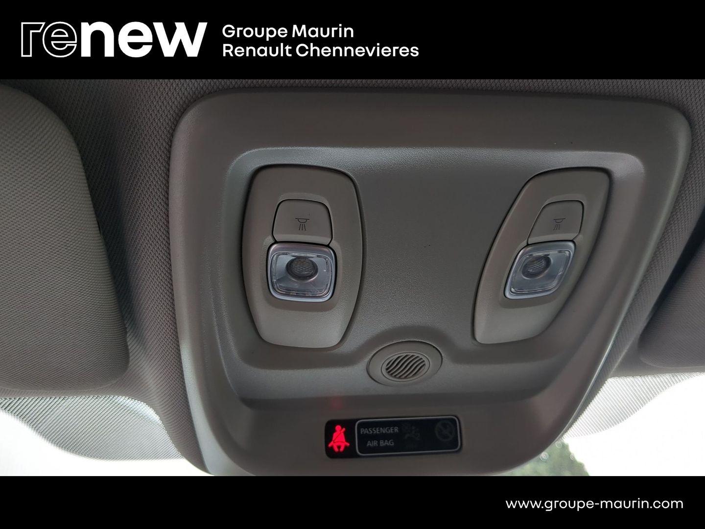 RENAULT Captur 0.9 TCe 90ch energy Intens Euro6c - Photo 30