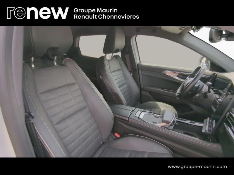 RENAULT Austral 1.2 E-Tech full hybrid 200ch Iconic - Photo 17