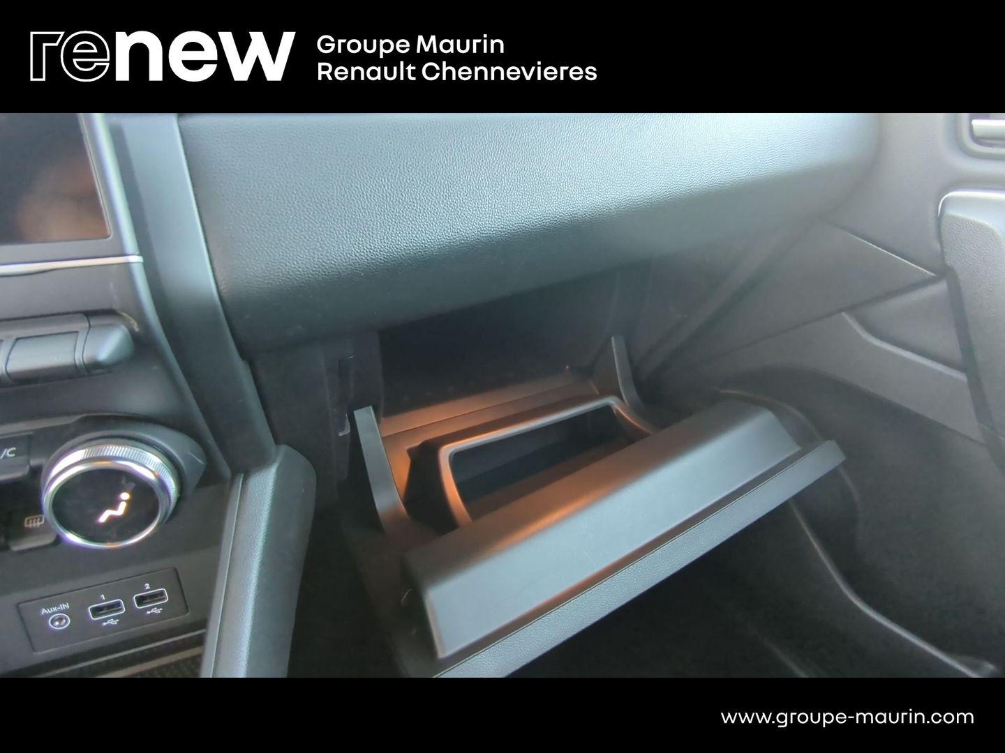 RENAULT Captur 1.6 E-Tech hybride 145ch Intens -21 - Photo 27