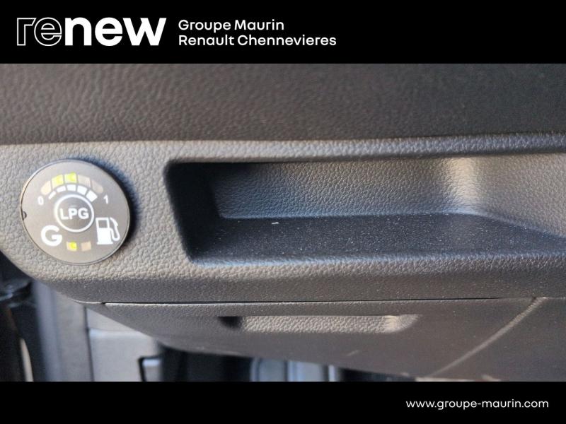 RENAULT Clio 1.0 TCe 100ch Evolution GPL - Photo 20