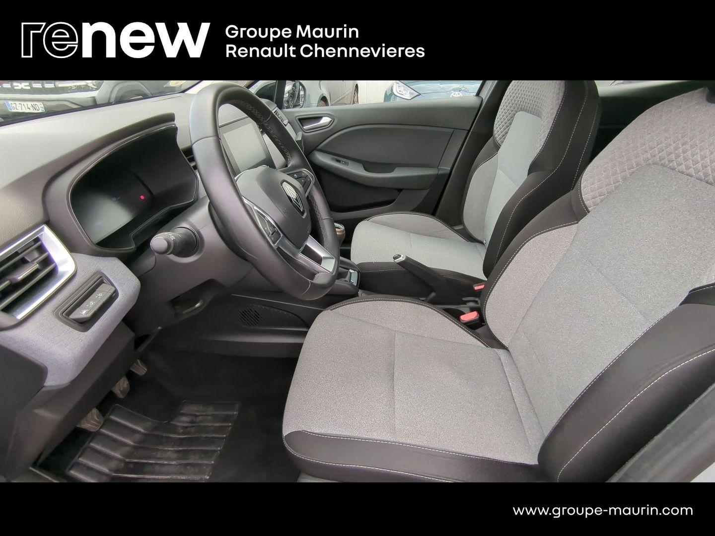 RENAULT Clio 1.5 Blue dCi 100ch Evolution - 24 - Photo 9