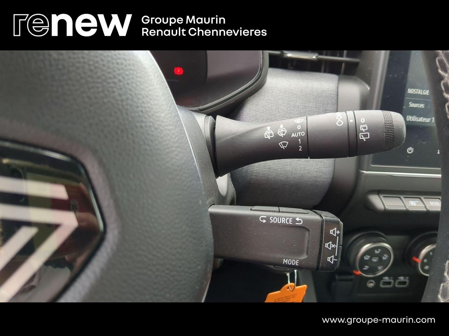 RENAULT Clio 1.5 Blue dCi 100ch Evolution - 24 - Photo 19
