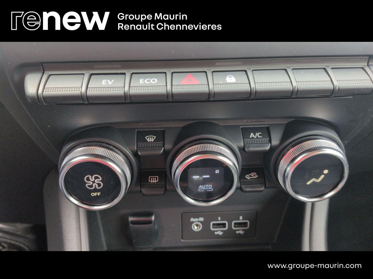 RENAULT Captur 1.6 E-Tech hybride 145ch Business -21 - Photo 30