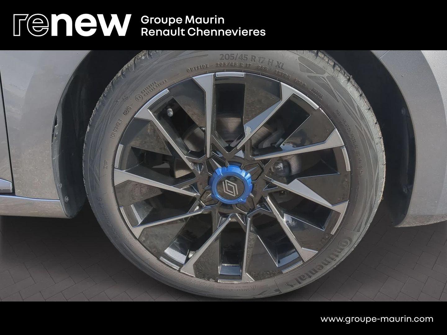 RENAULT Clio 1.0 TCe 90ch esprit Alpine - 25 - Photo 10