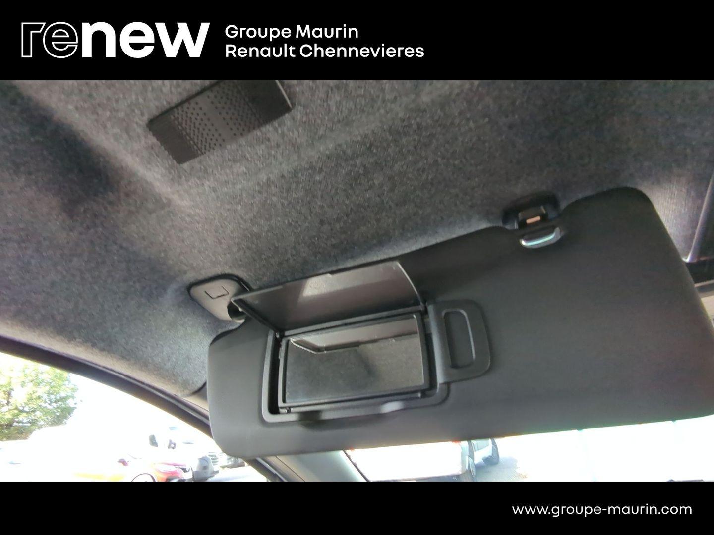 RENAULT Clio 1.0 TCe 90ch esprit Alpine - 25 - Photo 29