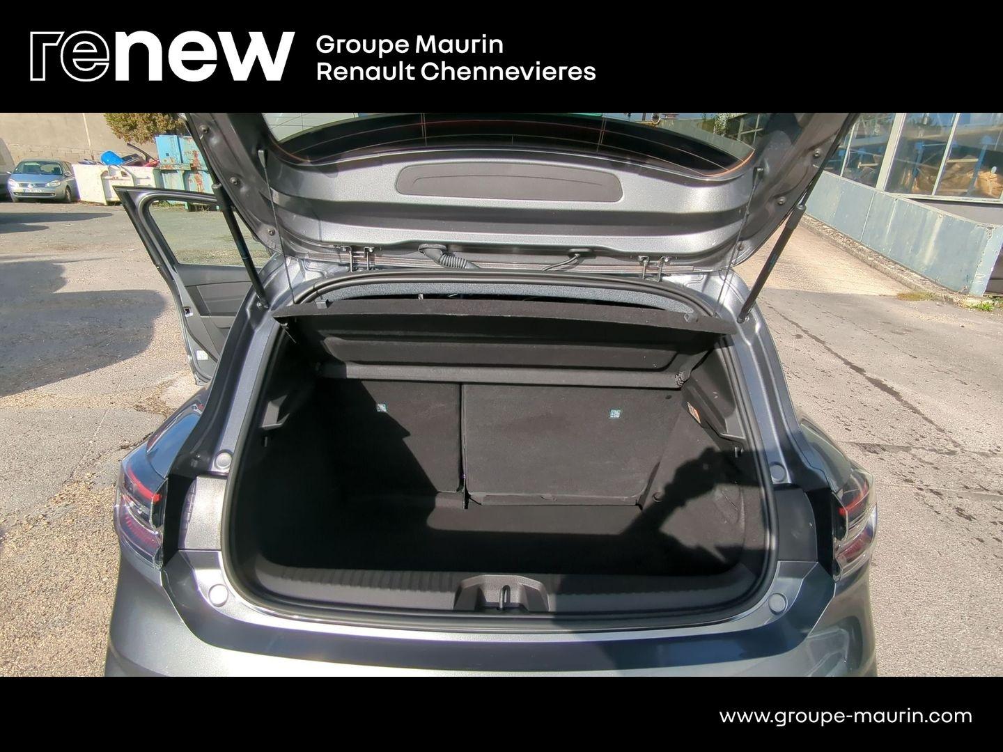 RENAULT Clio 1.0 TCe 90ch esprit Alpine - 25 - Photo 31